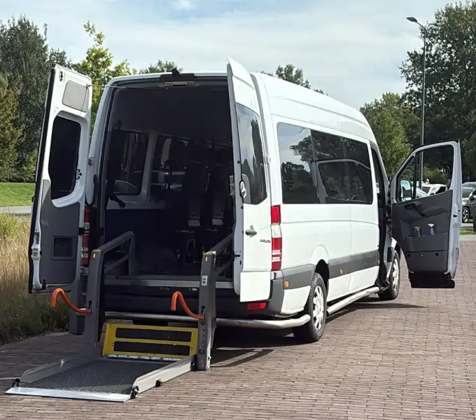 Rolstoelvervoer Laren